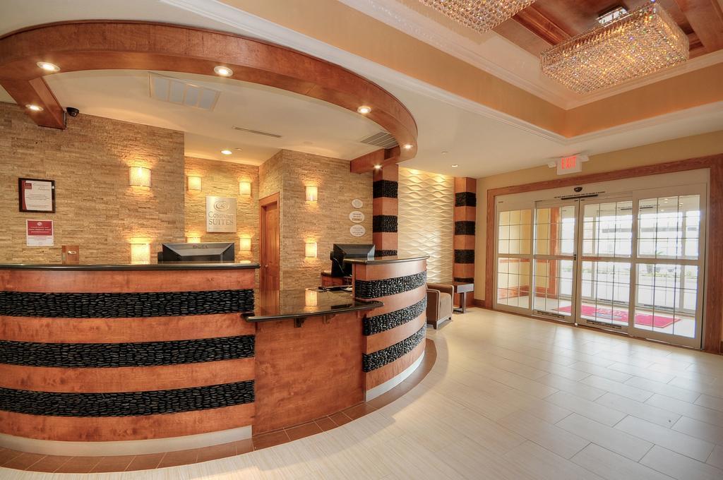 Comfort Suites At Katy Mills Buitenkant foto